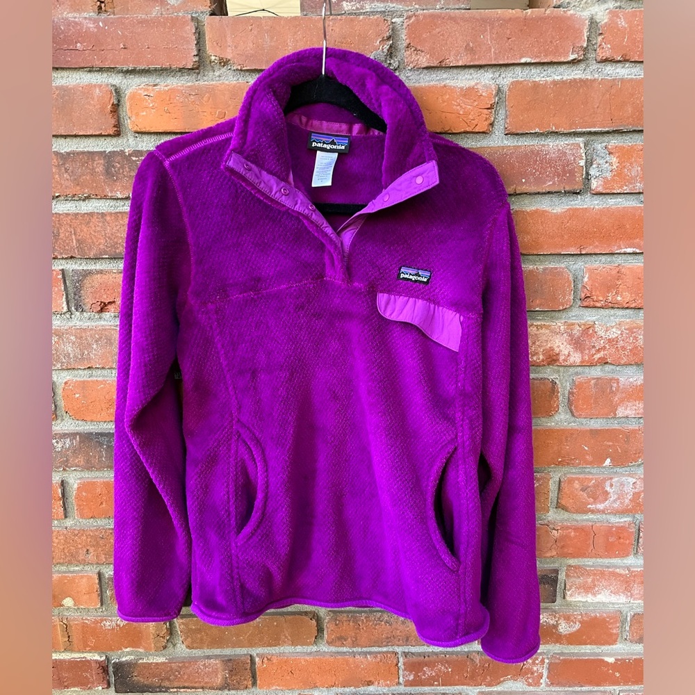 Patagonia Women's Vibrant Purple Fleece Jacket